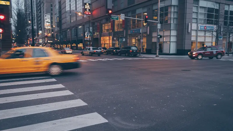 Ave・St・Blvd・Dr — アメリカの通りの名前の違い